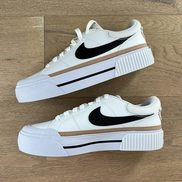 Nike Court Legacy Lift Women’s Sneakers